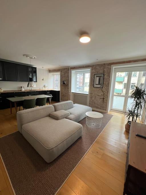 Cozy Apartment In Christianshavn W Two Balconies. Kopenhaga Zewnętrze zdjęcie